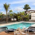 Villa Bf - Luxury Wellness • Private Pool Villaverde